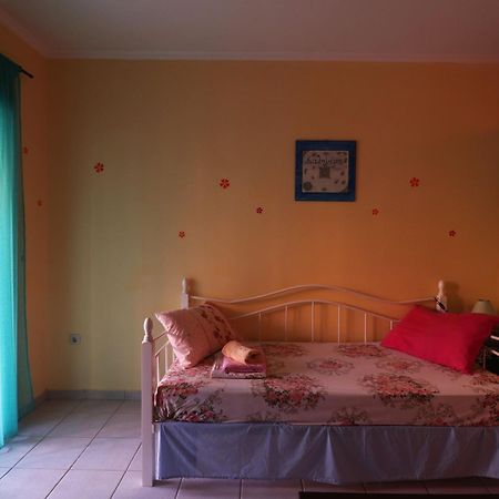 Villa Ladina Лигия Екстериор снимка