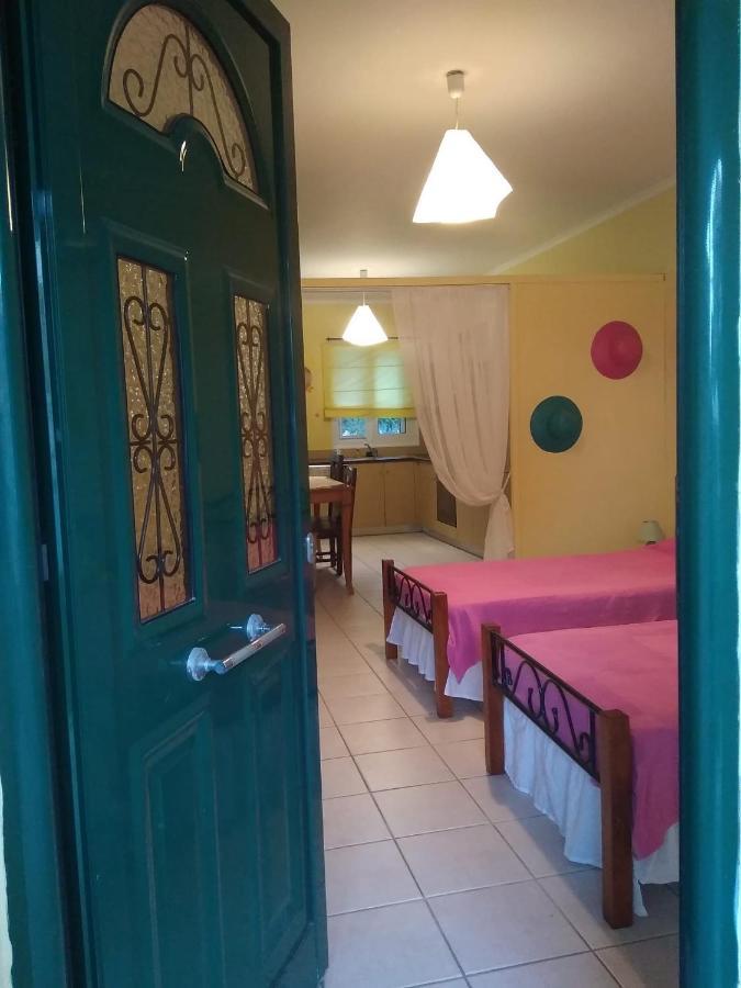 Villa Ladina Лигия Екстериор снимка